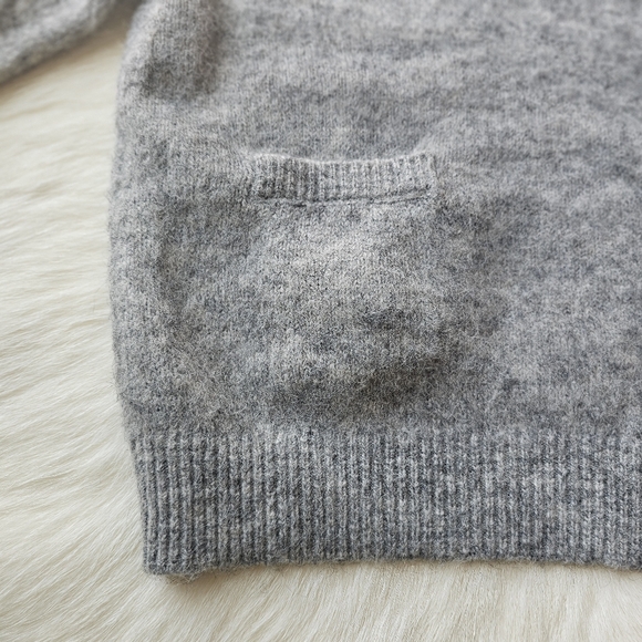 Wool Blend Embellished Crop Sweater - Picture 4 of 7